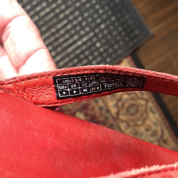 UGG flip flops - Picture 2 of 4